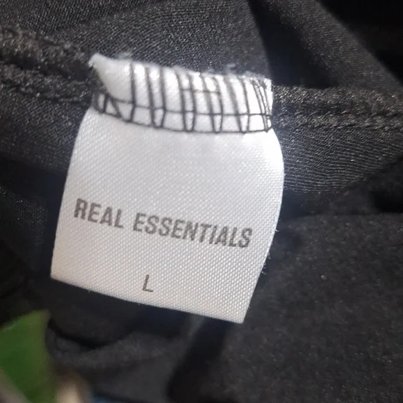 Real Essentials Basic Poly Shorts Large - Picture 4 of 4